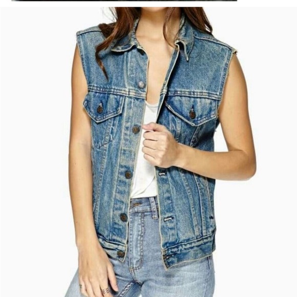 Levi’s jean vest - Picture 1 of 4